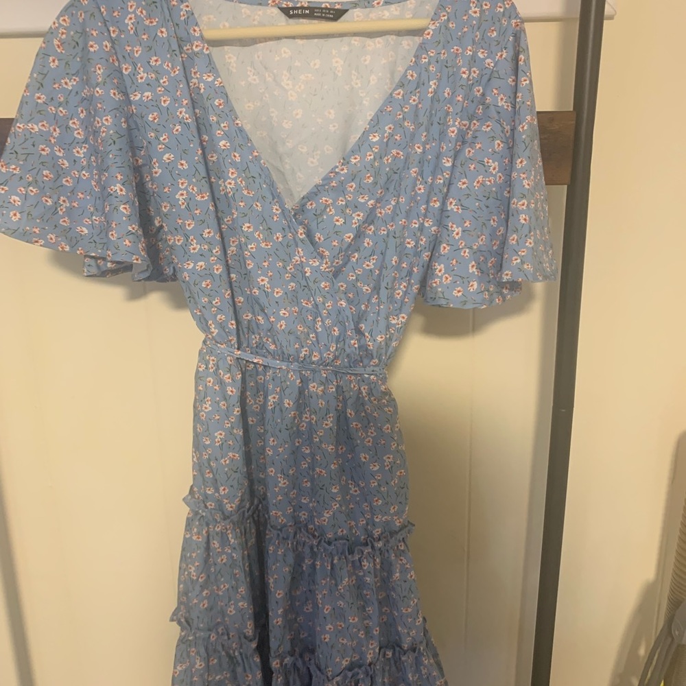 Womens v neck dress